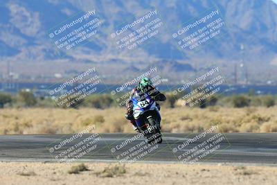 media/Jan-12-2025-CVMA (Sun) [[be1d2b16e3]]/Race 2-Supersport Middleweight/